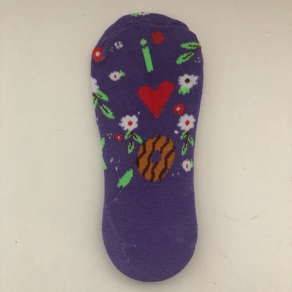 NWOT Hat and Sock Bundle - Picture 3 of 3